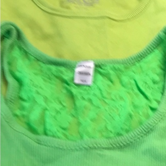 11 items EUC ELEVEN ASSORTED TANKS M-L express jlo Ny @Co - Picture 5 of 6